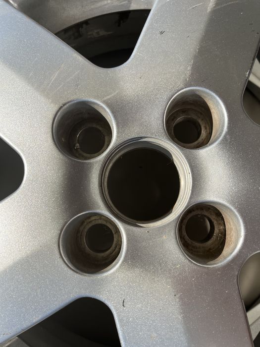 Алуминиева джанта от Toyota Aigo