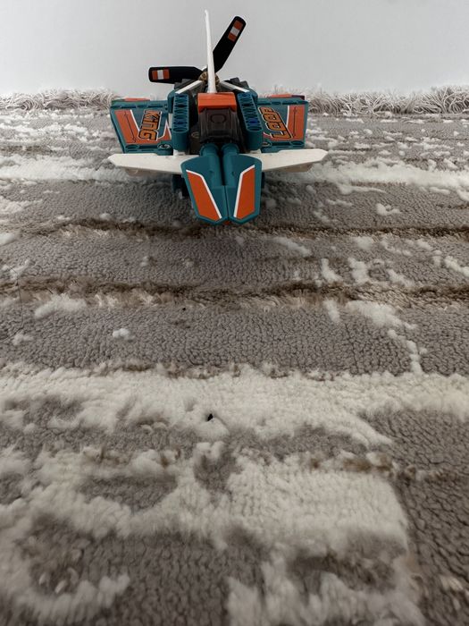 Продам оригинал лего техник