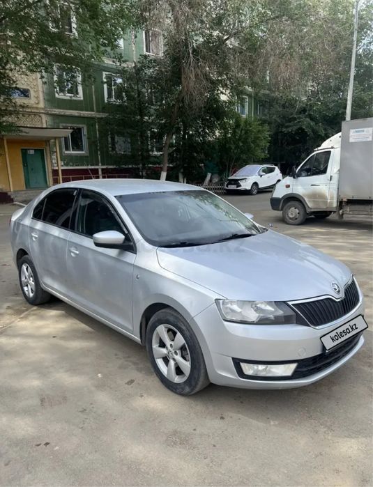 Продам Skoda Rapid 2014 года в масле
