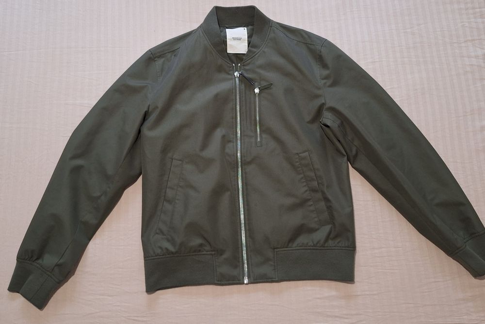 Мъжко яке Бомбър Reserved