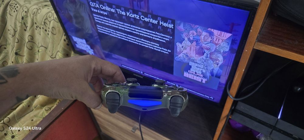 Sony PlayStation 4