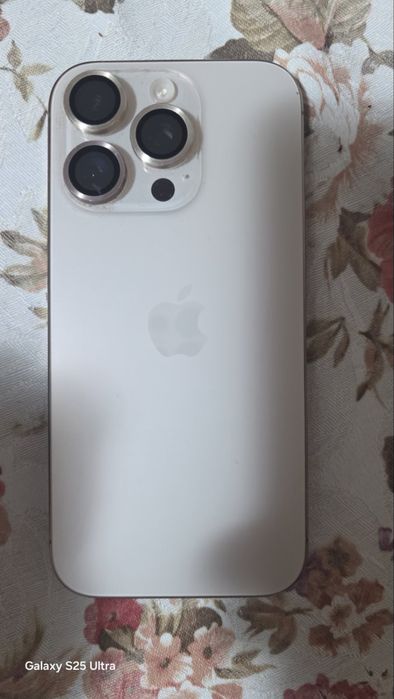 iPhone 16 Pro 256GB Desert Gold
