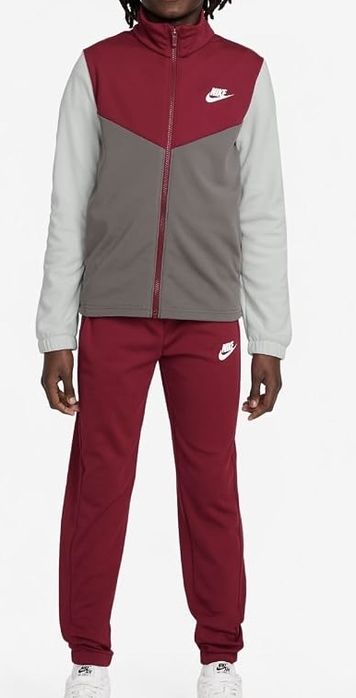 Nike комплект 147-158 L
