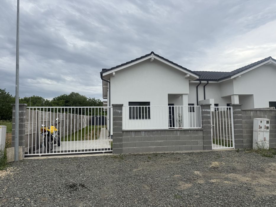 Proprietar inchiriez duplex modern, PRIMA INCHIRIERE / MOSNITA NOUA