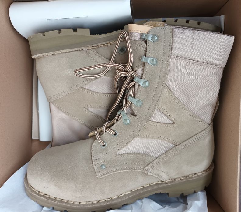 Bocanci de vara din piele intoarsa