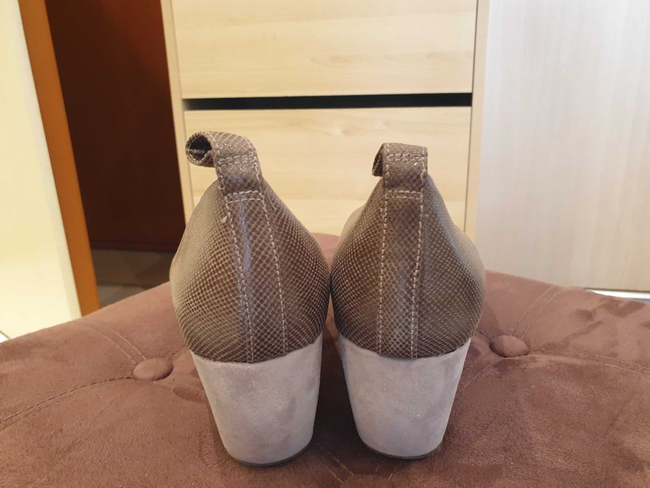 Дамски обувки Clarks, размер 38