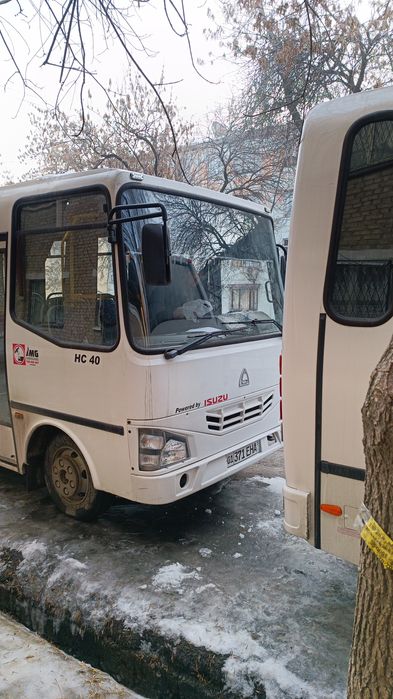 Аренда автобуса марки Исузу