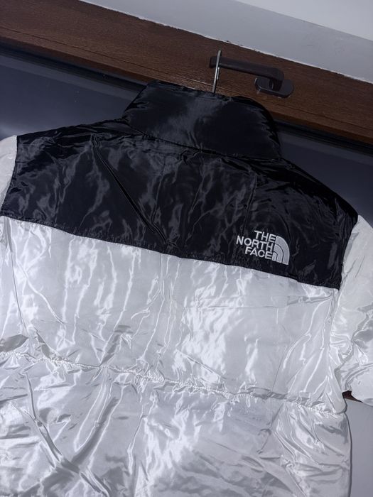 Geacă L The North Face alb albă negru neagră