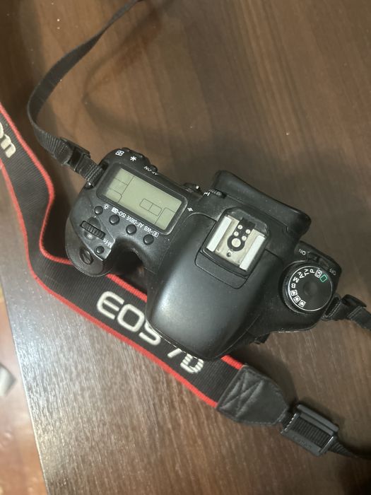Canon EOS 7D Body продам не дорого