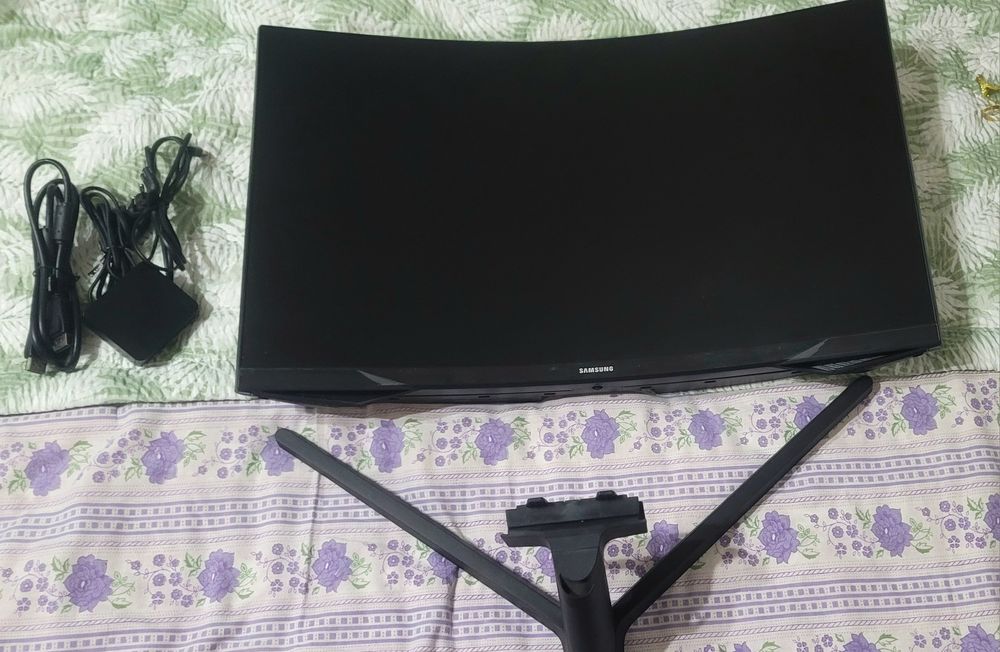 Самсунг одисей g5 27" 2k. 144герц