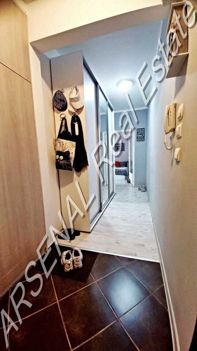 Едностаен апартамент под наем, Надежда 1