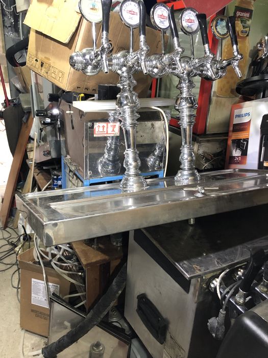 Dozatoare bere si espresoare cafea