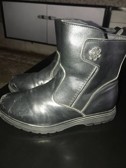 Продам сапоги  детские