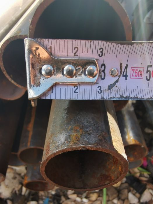 Продавам тръби три метра и шестдесет сантиметра фи 40 нови