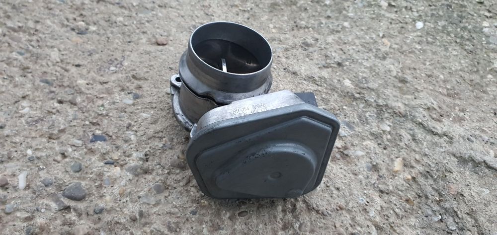 Clapeta acceleratie bmw e60 e61 e70 e71 e65 e90 e92 e87 3.0d m57