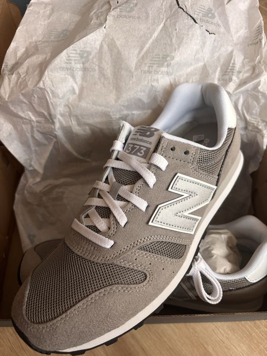 Чисто Нови Мъжки Обувки New Balance 373