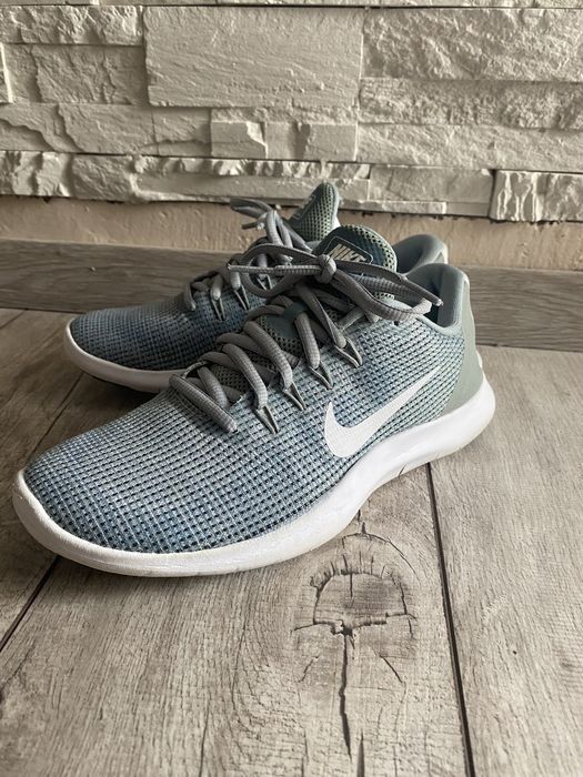 Маратонки Nike