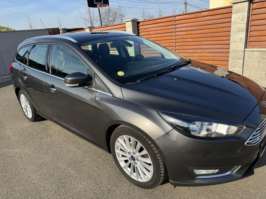 FORD Focus 2015 — imagine 5