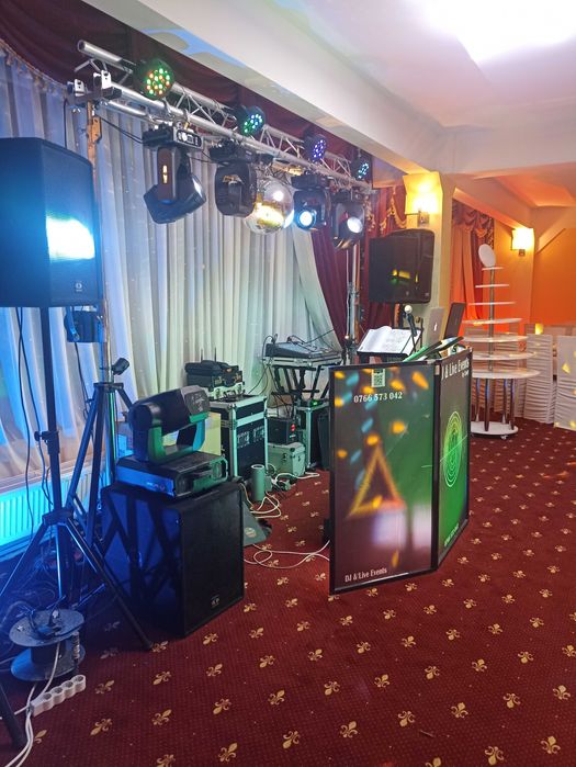 DJ licentiat+solistă#nunta#botez#majorat#fum greu#dansul mirilor Sibiu