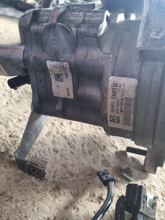 Хидравлична помпа е60 бмв e61 bmw 235 кс фейс face facelift активна