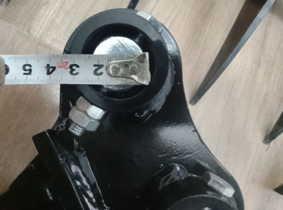 Бързосменика.гребло и рипер за мини багер