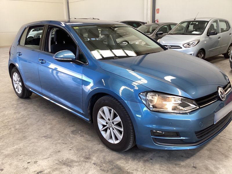 Volkswagen Golf VII 1.6 TDI Advance BlueMotion Tech 2013
