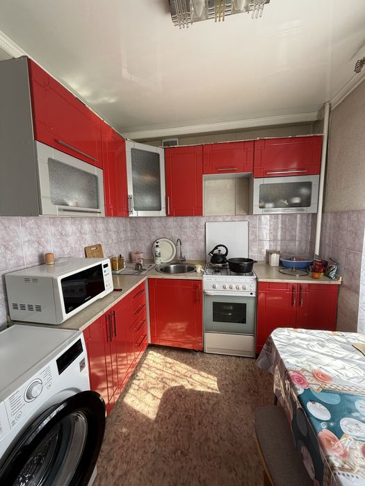 Срочно продам кухню