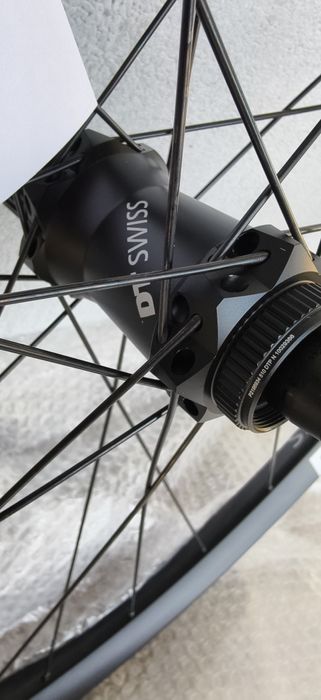 Задна капла DT SWISS HX1501 Spline ONE 29-30mm 12x148mm Shimano 12Sp