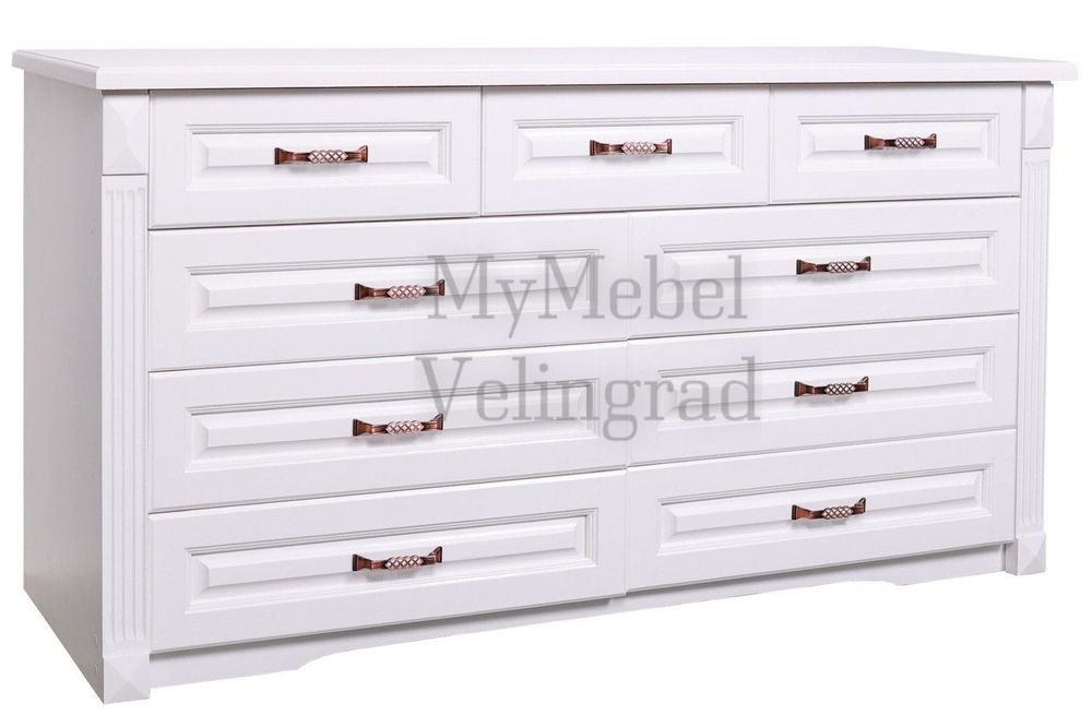 Скринове от масив, производител