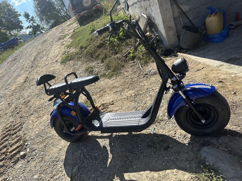 Vand scuter electric