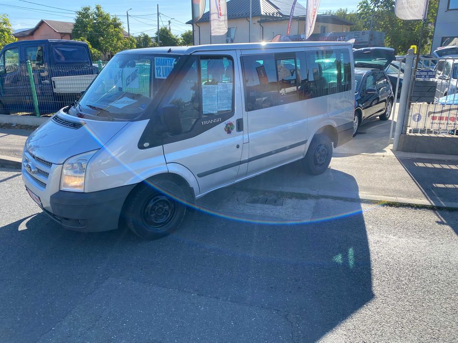 FORD TRANSIT, 9 Locuri, nr. Rosii CADOU,DISTRIBUTIE noua,AN 2012, Euro 5,   2.2 CM, 125 C.P, A.C.,Pilot AUTOMAT,se emite Factura, FISCAL PE LOC