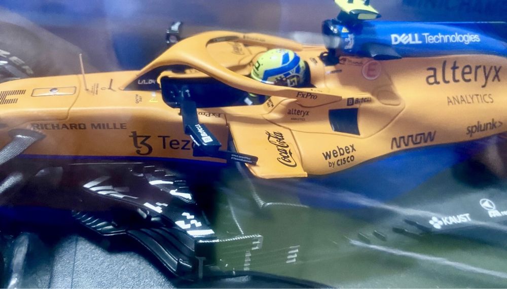 Machete formula 1 f1 1/18 Mclaren,Ferrari Sauber Minichamps Ed.limitat