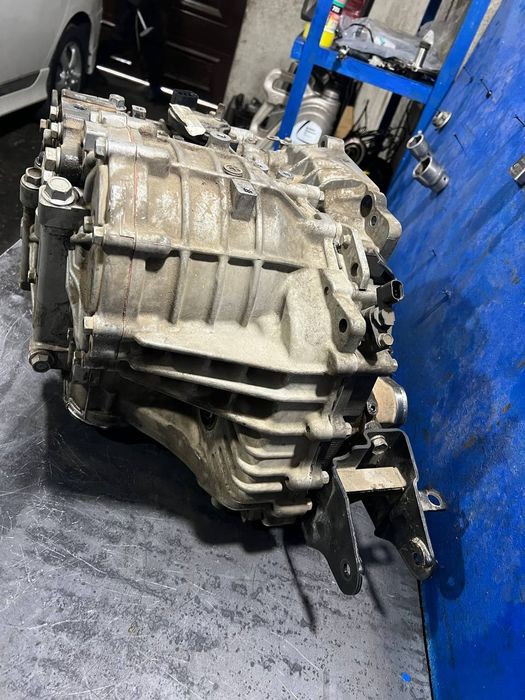 Хундай аванте гибрид 2009 автомат каробка сотилади холати янгидек