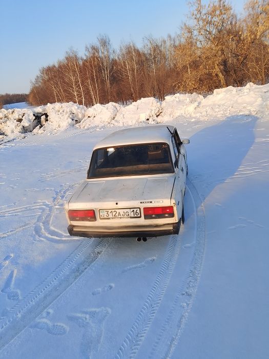 Продам ваз 2105 на ходу