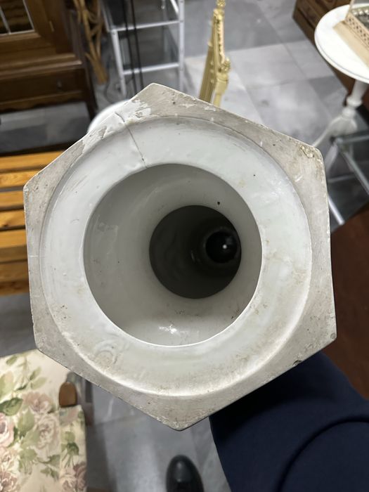 Италианска декоративна керамична поставка / постамент  от 70-те