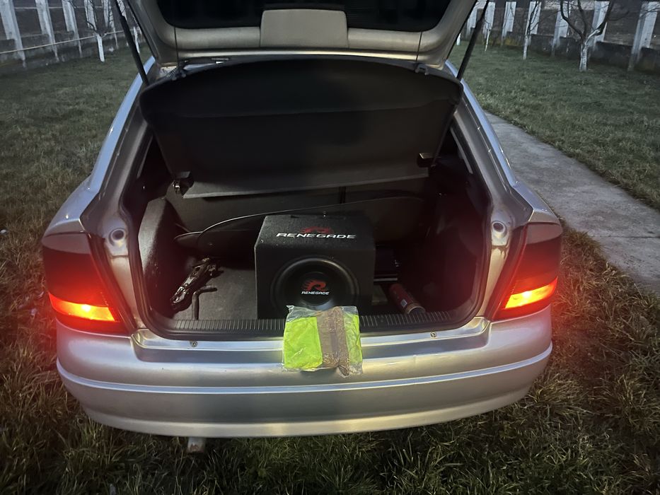 Se vinde Opel Astra G