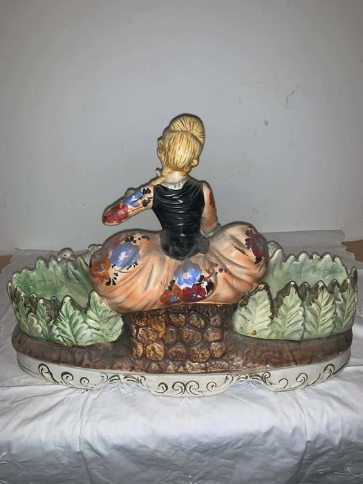 Bibelouri portelan statuie capodimonte