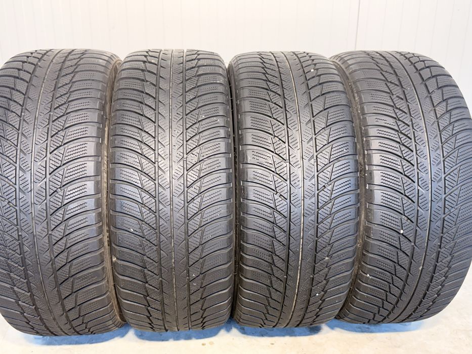 225/45/18 зимни гуми BRIDGESTONE BLIZZAK LM001