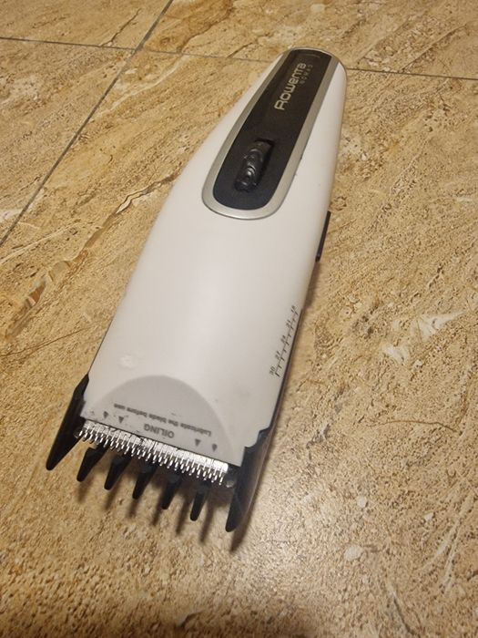 Aparat de tuns fara fir