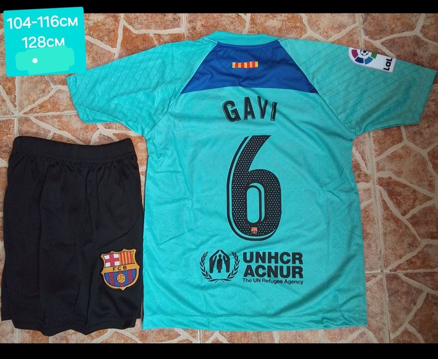 GAVI PEDRI LEVANDOVSKI детско юношески футболни екипи