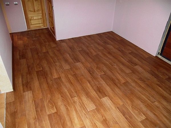 Профессиональная укладка линолеума