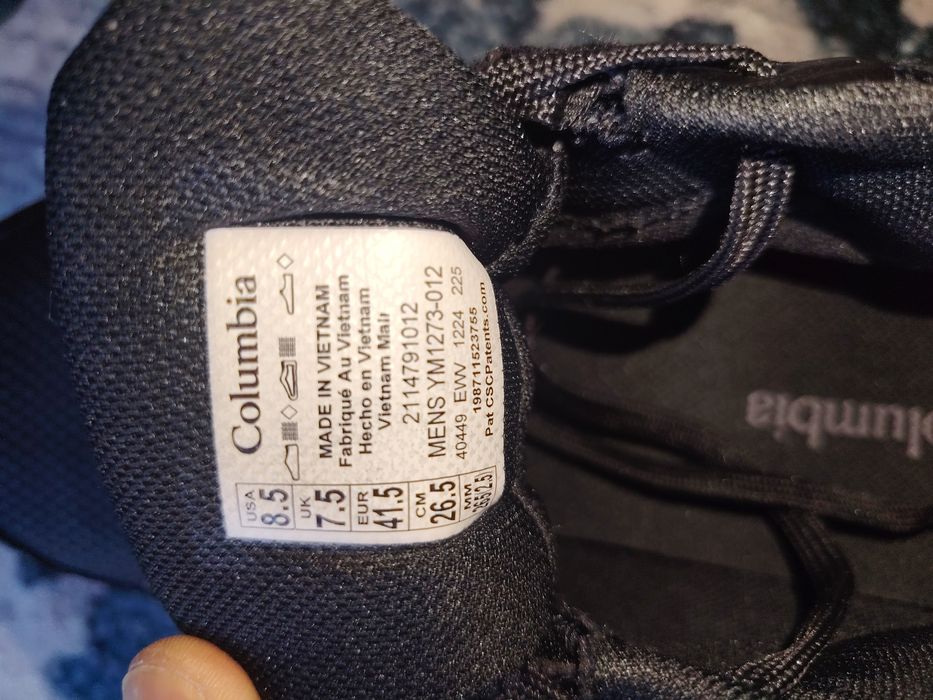 Adidași columbia purtați doar d doua ori 41/5