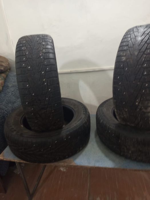 Прадам шины на 17 р