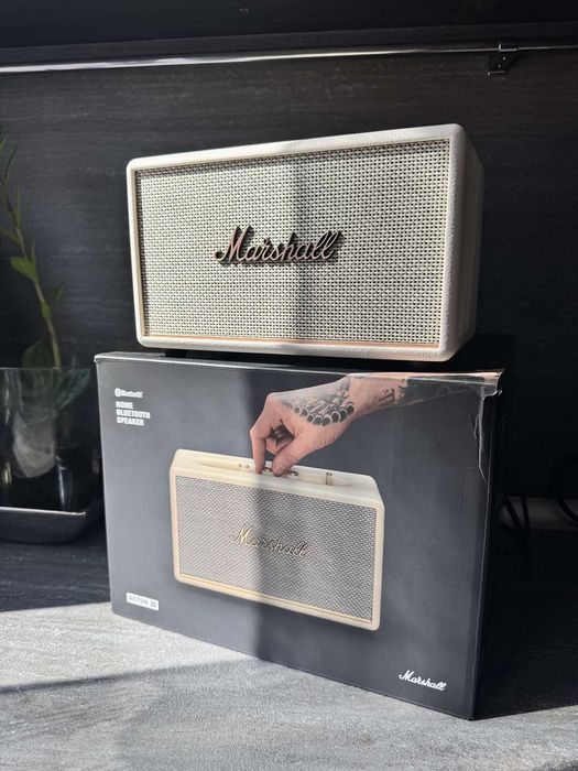 Чисто нов Спийкър Marshall /цвят Крема