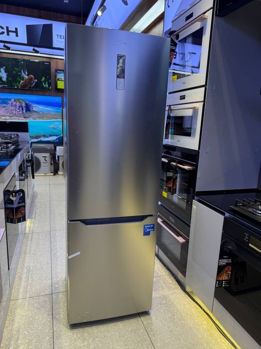 Холодильник от официального дилера 7TECH