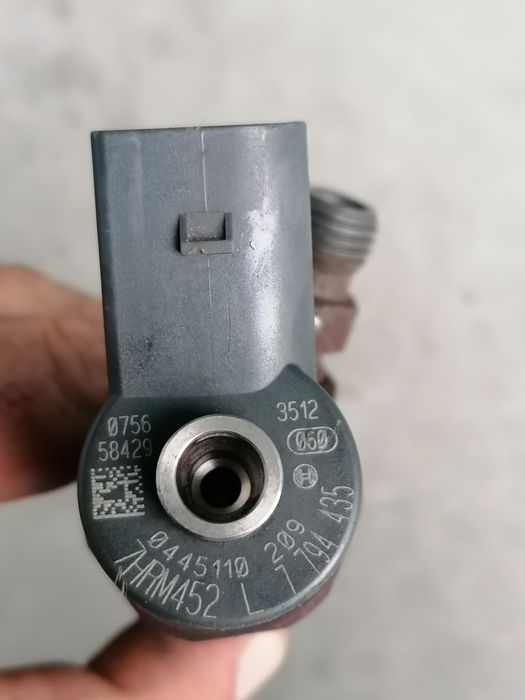 Дюзи  и Помпа високо налягане за БМВ е46 318 D/BMW E46 318 D