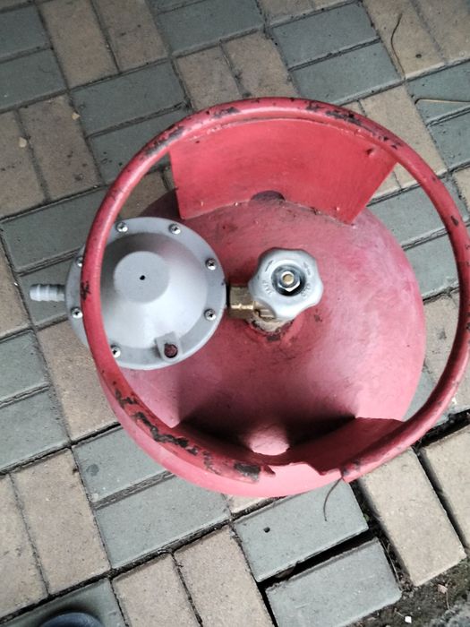Газовый баллон с краном