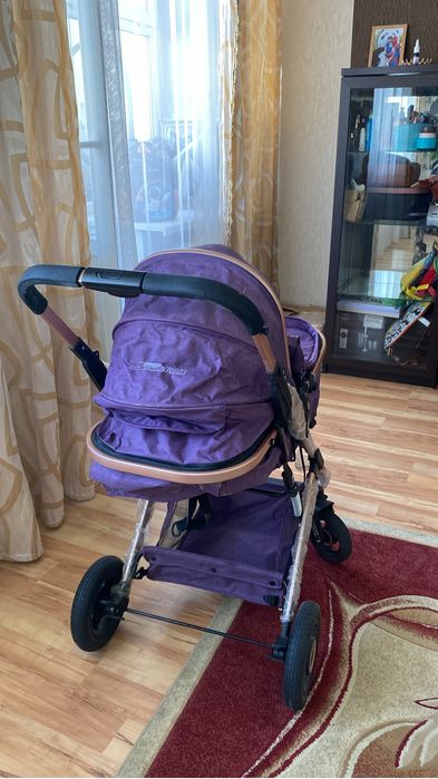 Продам коляску срочно