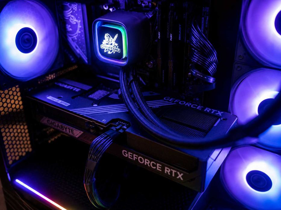 PC Gaming Intel i9-14900KF, RTX 5070 Ti 16GB GDDR7, 32GB DDR5, 2TB SSD, Iluminare RGB