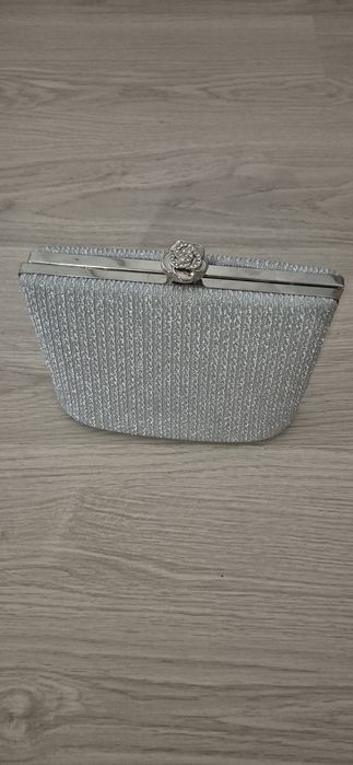 Plic argintiu de ocazie